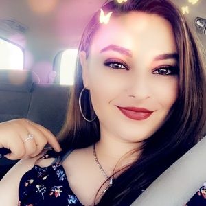 Meet your Posher, Brittney